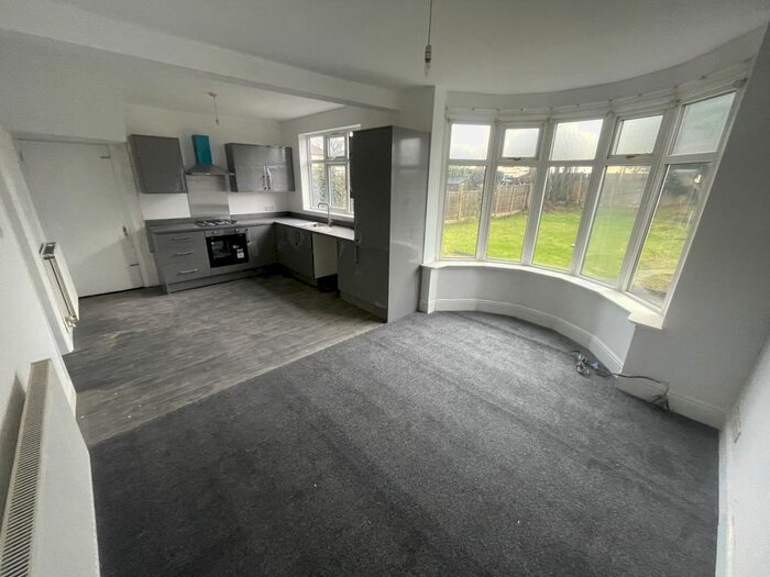 3 Bedroom Semi-Detached House To Rent In Thursfield Road, West Bromwich, B71