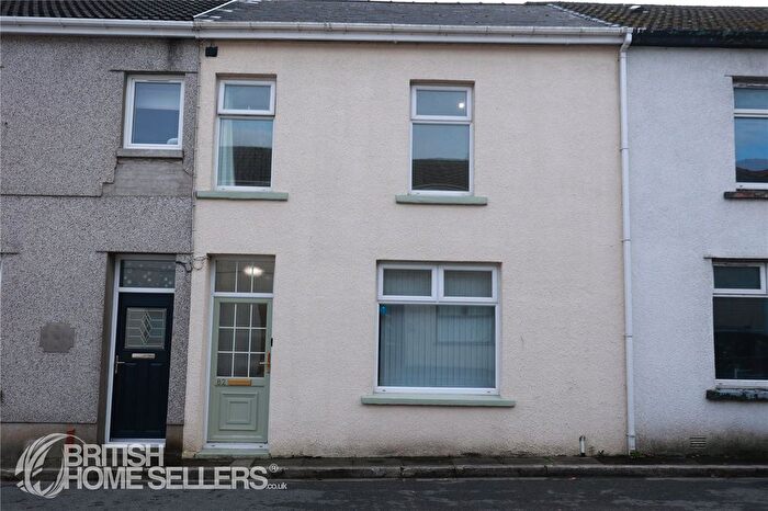 3 Bedroom Terraced House For Sale In Bwllfa Road, Aberdare, Rhondda Cynon Taf, CF44