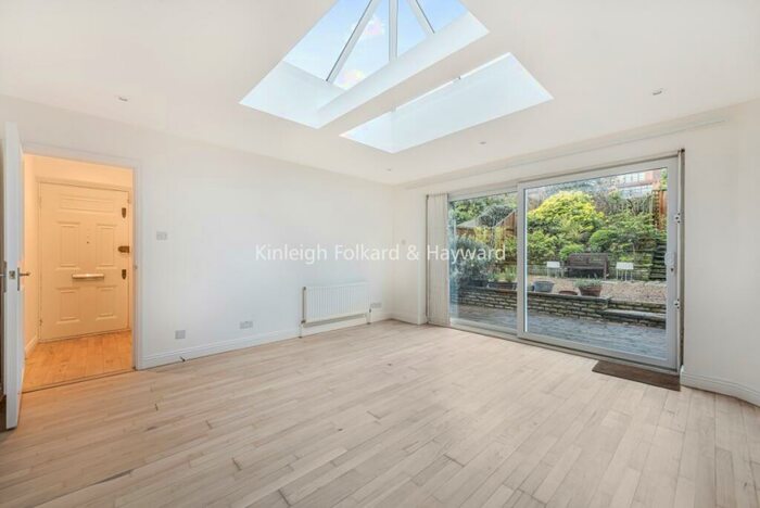 2 Bedroom Apartment To Rent In Wedderburn Road Hampstead, NW3