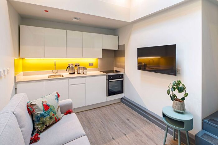 1 Bedroom Flat To Rent In Park Street, Bristol, BS1
