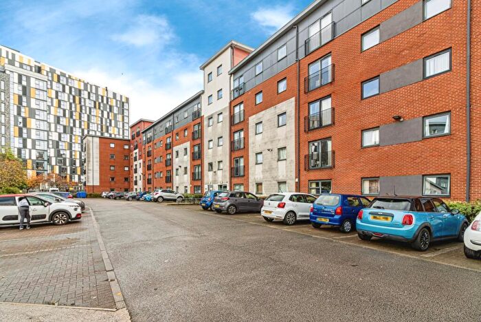 1 Bedroom Apartment To Rent In Woden Street, Salford, Greater Manchester, M5