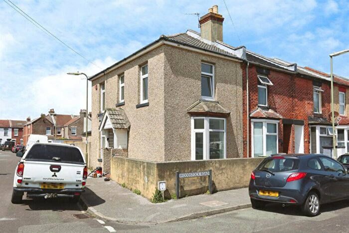3 Bedroom End Of Terrace House For Sale In Woodstock Road, Gosport, PO12