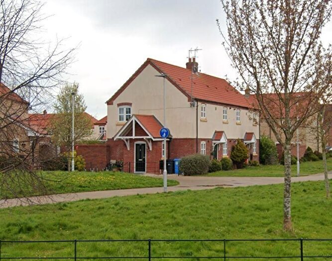 1 Bedroom Property To Rent In Shinewater Park, Kingswood, HU7
