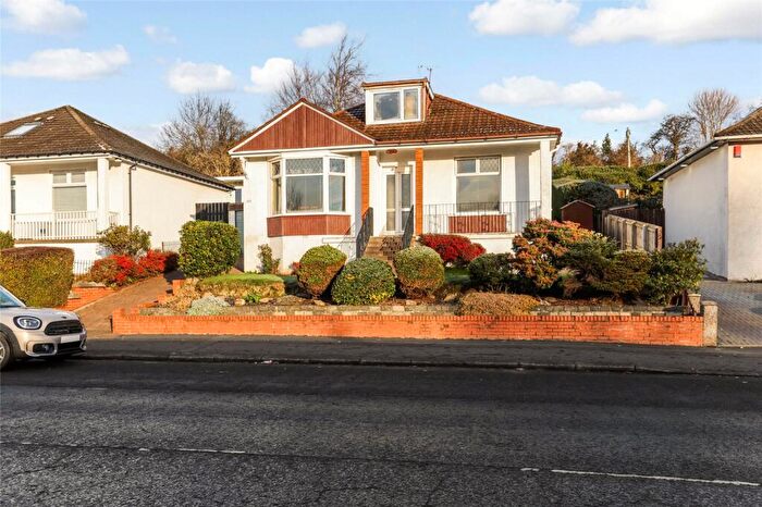 4 Bedroom Bungalow For Sale In Kings Park Avenue, Rutherglen, Glasgow, South Lanarkshire, G73