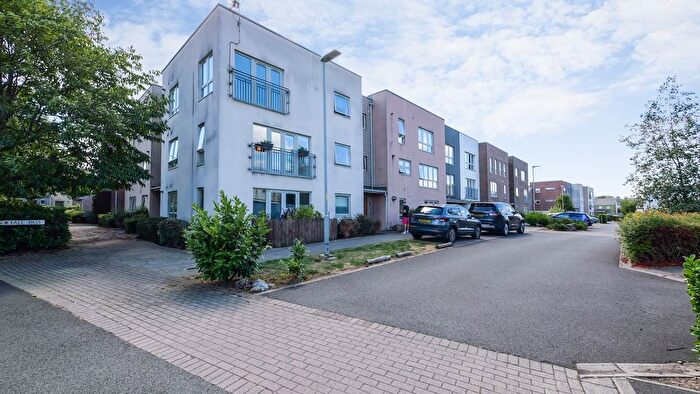 2 Bedroom Flat For Sale In August Courtyard, Gateshead, NE8