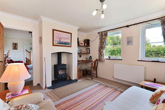 4 Bedroom Detached House For Sale In Ruckhall, Eaton Bishop, Hereford, HR2