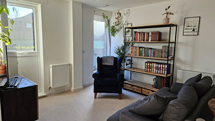 1 Bedroom Flat For Sale In Milton Avenue, Croydon, CR0