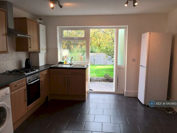 4 Bedroom Terraced House To Rent In Mortimer Road, Filton, Bristol, BS34