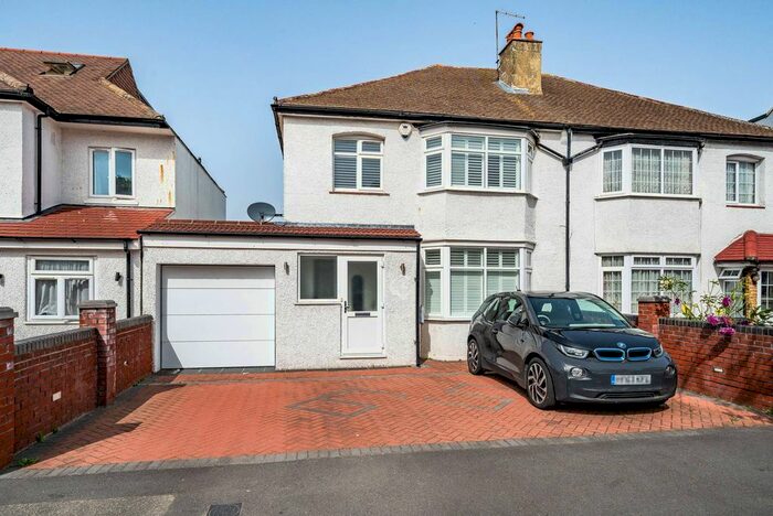 3 Bedroom Semi-Detached House To Rent In Virginia Road, Norbury, Thornton Heath, CR7