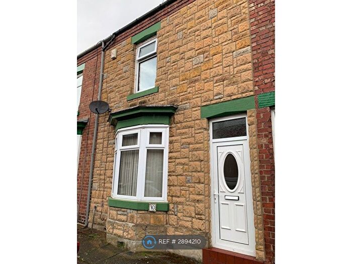 2 Bedroom Terraced House To Rent In Coronation Street, Darlington, DL3