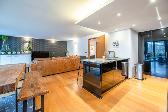 2 Bedroom Flat For Sale In The Ink Building, Notting Hill, W10