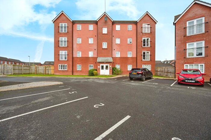 2 Bedroom Apartment For Sale In Kenneth Close, Prescot, Merseyside, L34