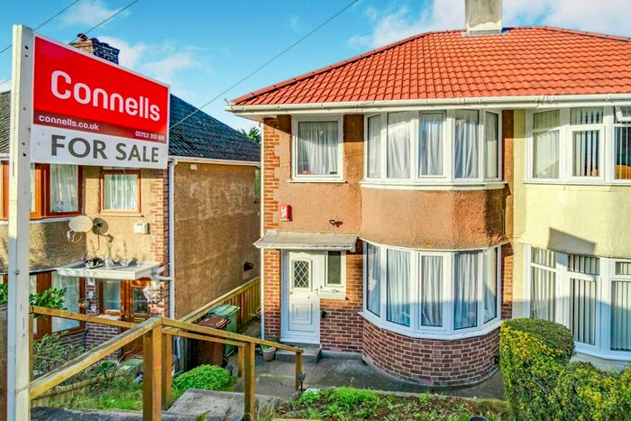 3 Bedroom Property To Rent In Cardinal Avenue, PL5