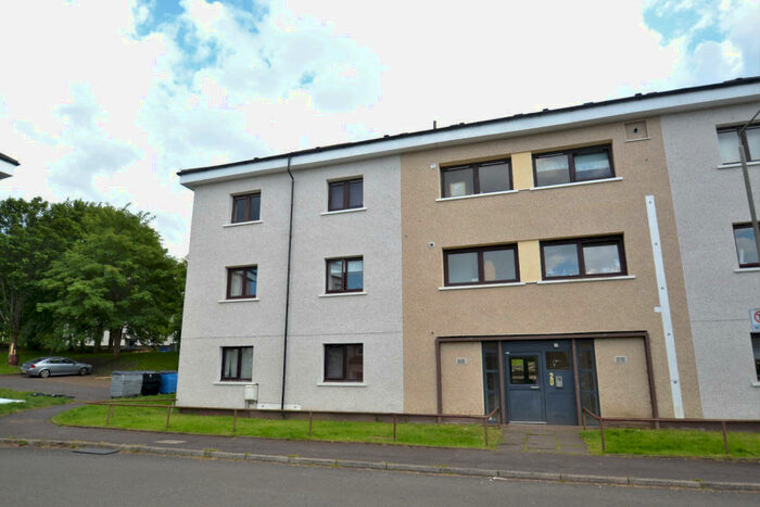 1 Bedroom Flat To Rent In Ravenscraig Drive, Priesthill, G53