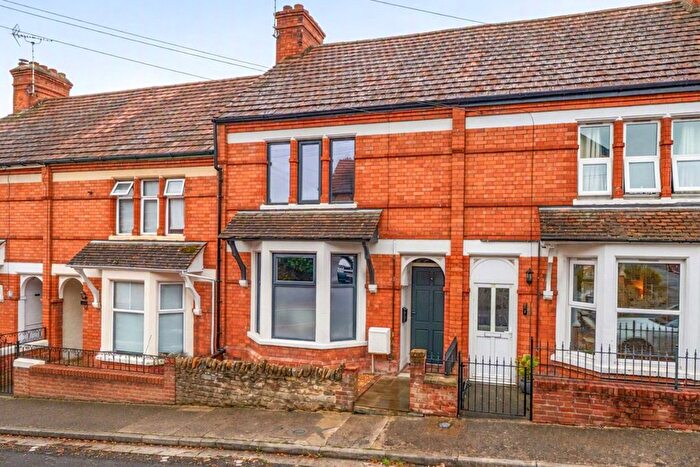 3 Bedroom Terraced House For Sale In Crofton Park, Yeovil, Somerset, BA21