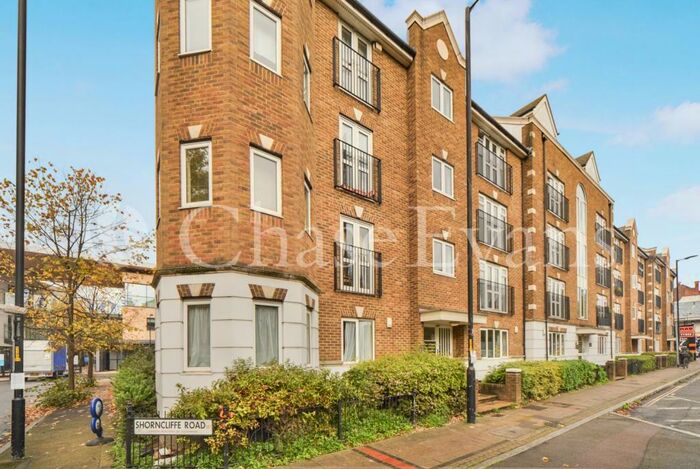 2 Bedroom Apartment To Rent In Riddell Court, Albany Road, Camberwell, SE5