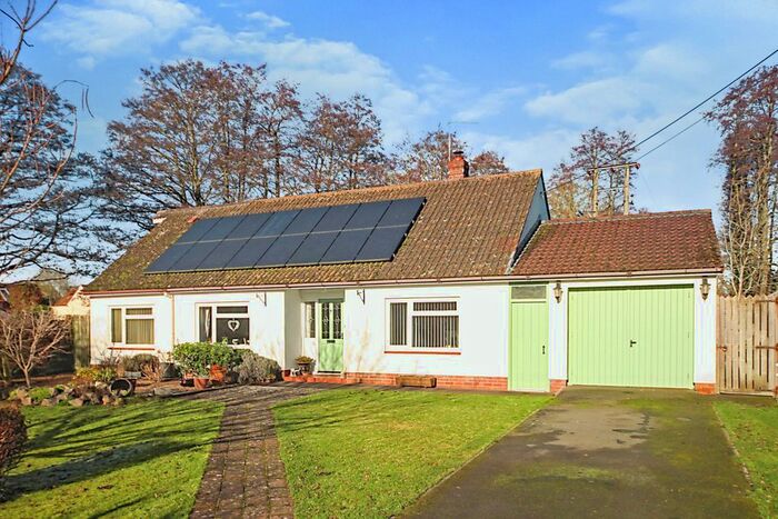 3 Bedroom Bungalow For Sale In North End, Creech St. Michael, Taunton, Somerset, TA3
