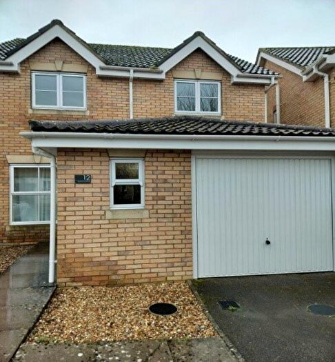 3 Bedroom Detached House To Rent In Earlswood Park, New Milton, BH25