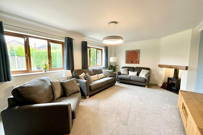 4 Bedroom Detached House For Sale In Paddock View, Todwick, Sheffield, S26