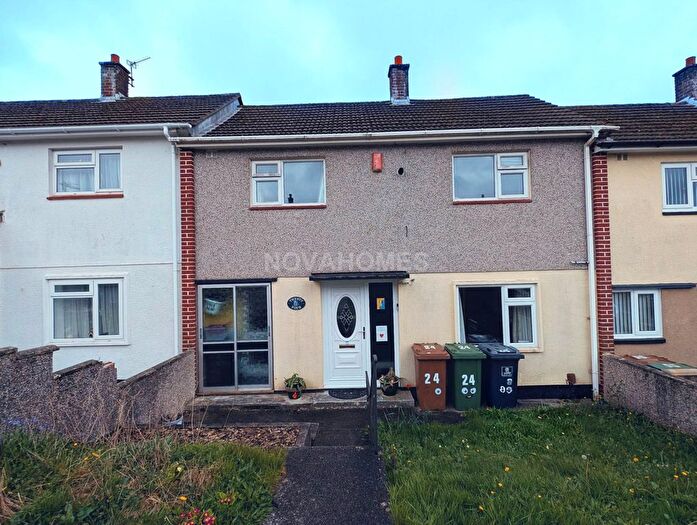 2 Bedroom Terraced House For Sale In Goodwin Avenue, Plymouth, PL6