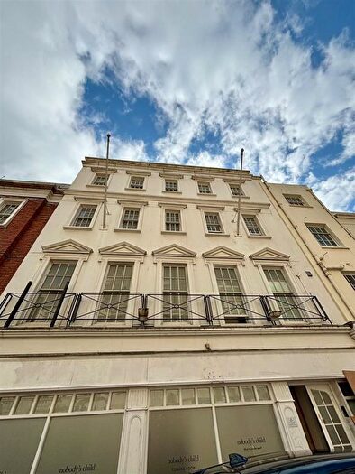 2 Bedroom Flat To Rent In Bartholomews, Brighton, BN1