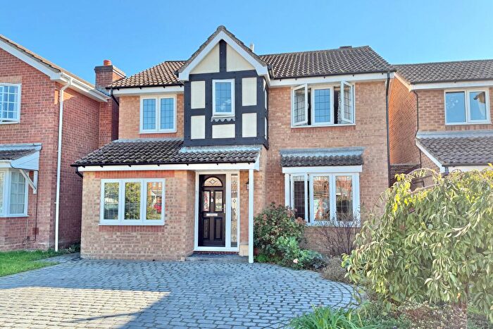 4 Bedroom Detached House For Sale In Corvette Avenue, Warsash, SO31