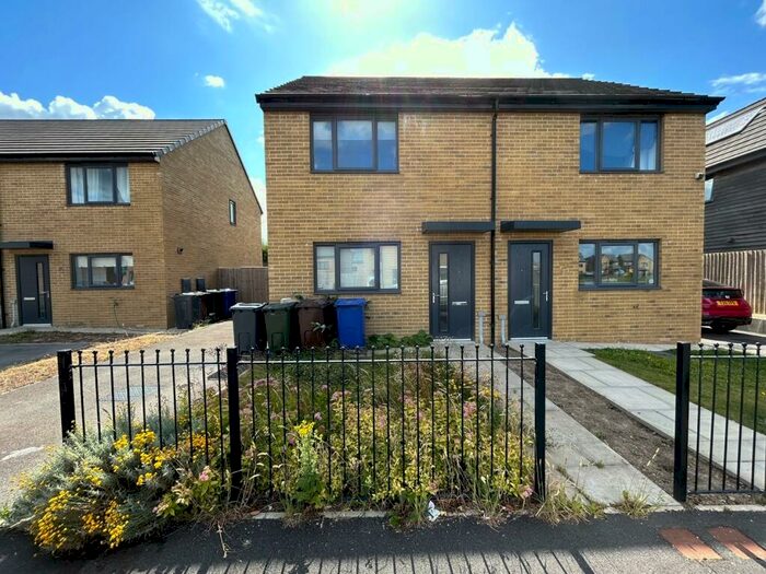 2 Bedroom Semi-Detached House To Rent In School Road, Rotherham, ., S63