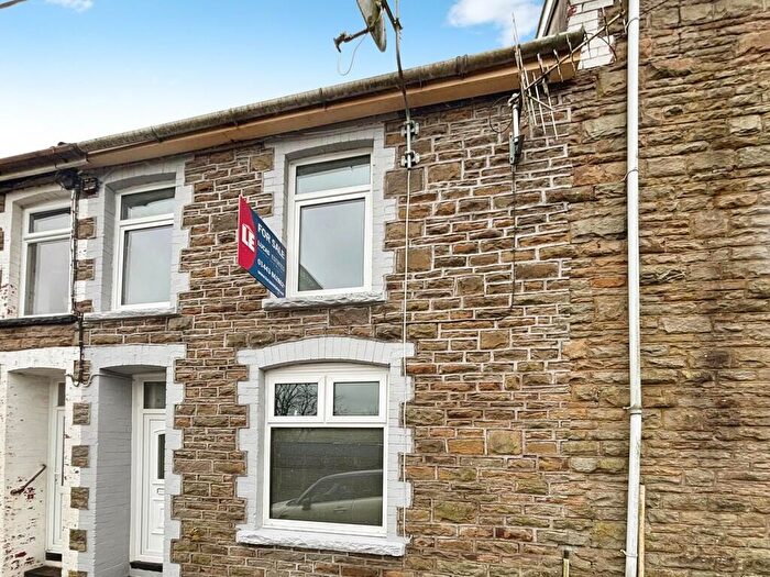 3 Bedroom Terraced House For Sale In Usk Road, Bargoed, CF81