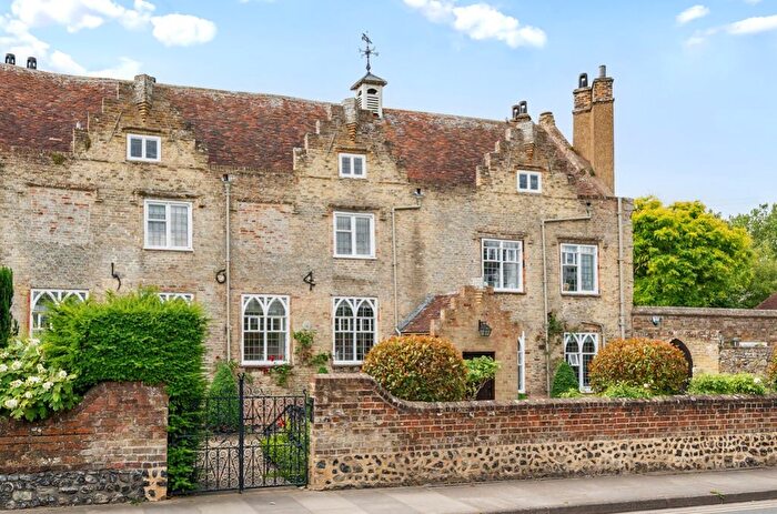 5 Bedroom Semi-detached House For Sale In Strand Street, Sandwich, CT13