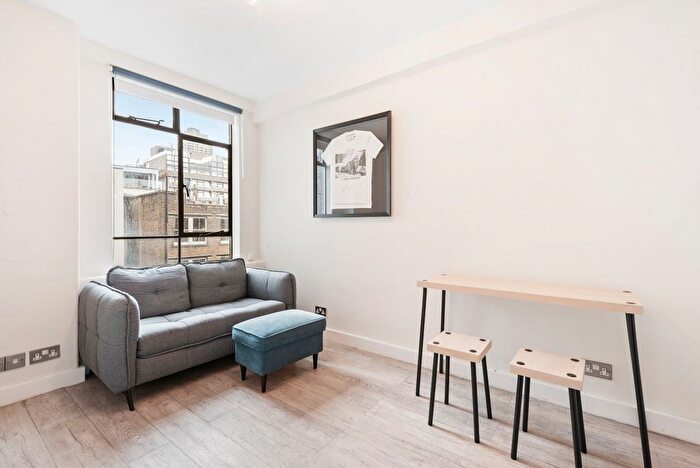 Studio To Rent In Florin Court, - Charterhouse Square, EC1M