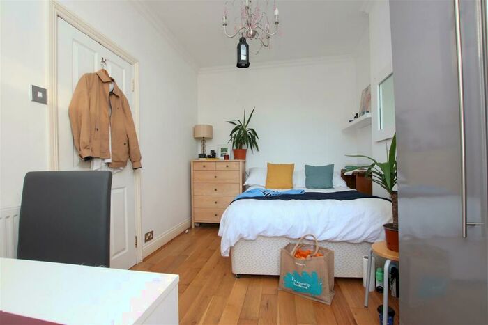 3 Bedroom House To Rent In Mayfield Road, Bath, BA2