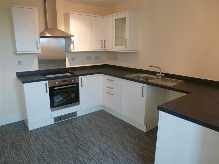 2 Bedroom Flat To Rent In Boscombe Road, Amesbury, Salisbury, SP4