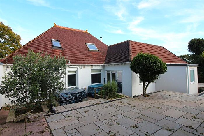 4 Bedroom Detached House For Sale In Callington Road, Saltash, PL12