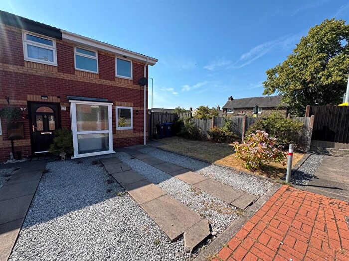 2 Bedroom End Of Terrace House For Sale In Springfield Court, Leek, ST13