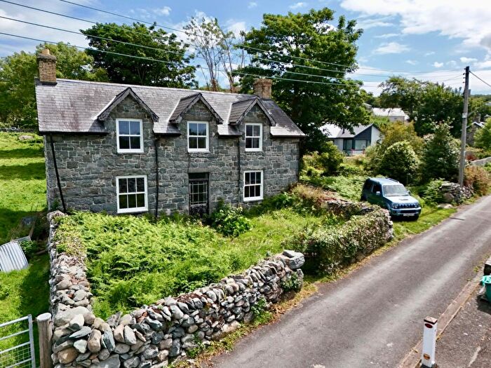 4 Bedroom Detached House For Sale In Pentre Canol Farm House, Dyffryn Ardudwy, LL44
