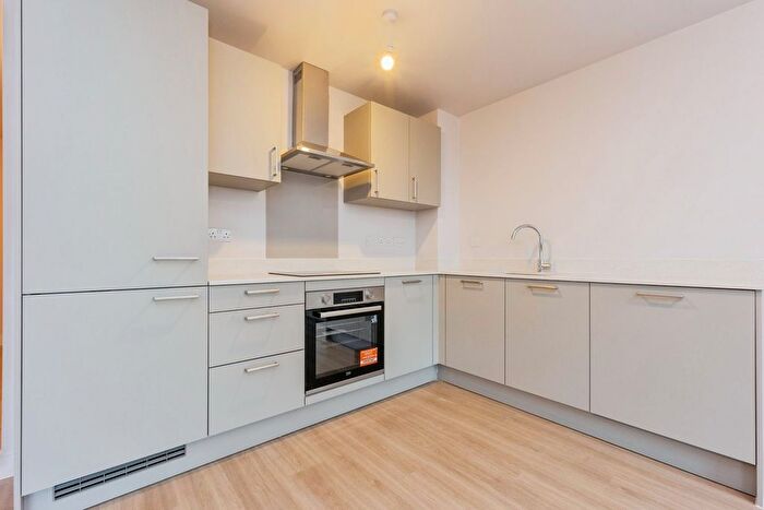 2 Bedroom Flat For Sale In Talbot Road, Stretford, Manchester, M16