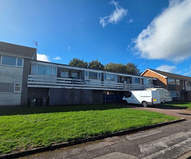 1 Bedroom Flat For Sale In Tudor Court, Tipton, West Midlands, DY4