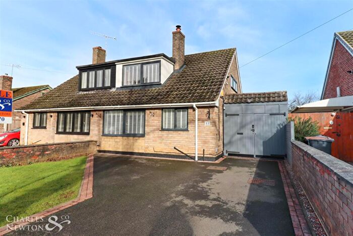 4 Bedroom Semi-Detached Bungalow For Sale In Robey Drive, Eastwood, Nottingham, NG16