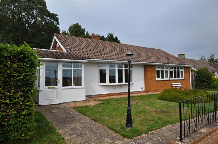 3 Bedroom Bungalow For Sale In Walnut Tree Lane, Westbere, Canterbury, Kent, CT2