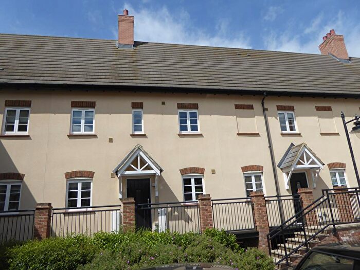 2 Bedroom Apartment To Rent In Mill Cottages, Mill Lane, MK42