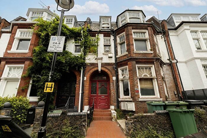 Studio To Rent In Howitt Road, Belsize Park, NW3