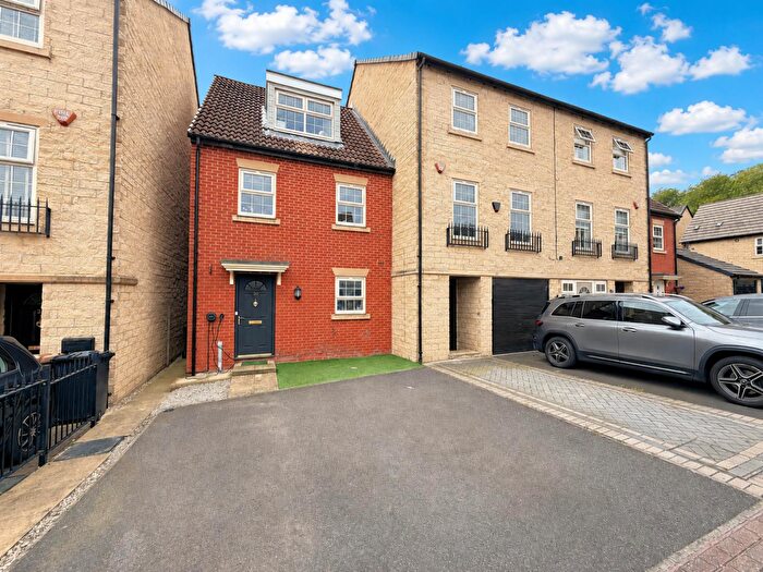 3 Bedroom End Of Terrace House For Sale In , Diamond Drive, Corby, North Northamptonshire, NN17