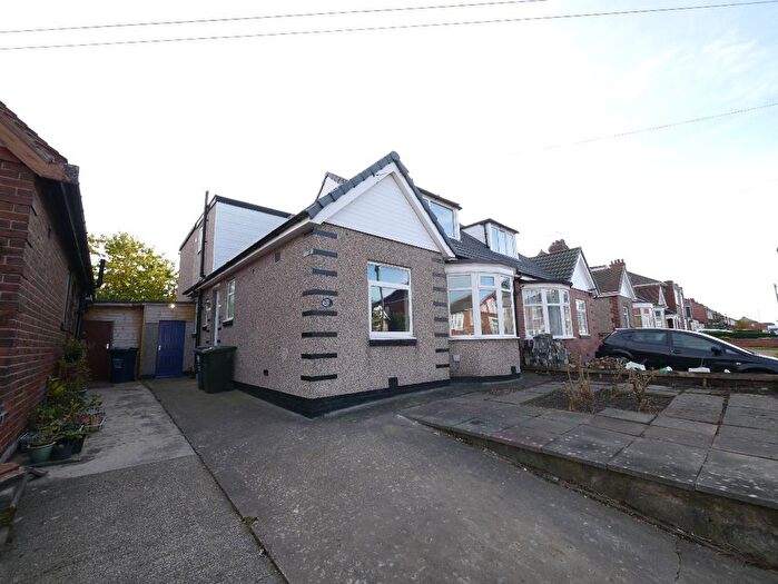 4 Bedroom Semi Detached House To Rent In Middleton Avenue, Newcastle Upon Tyne, NE4