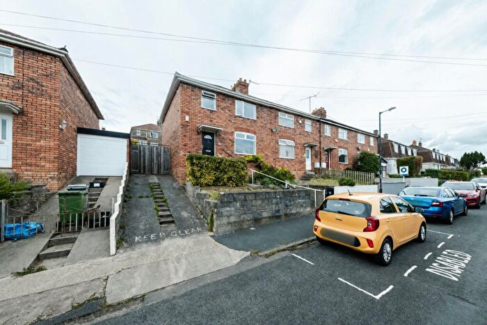 3 Bedroom End Of Terrace House For Sale In Brooklyn Road, Bristol, BS13