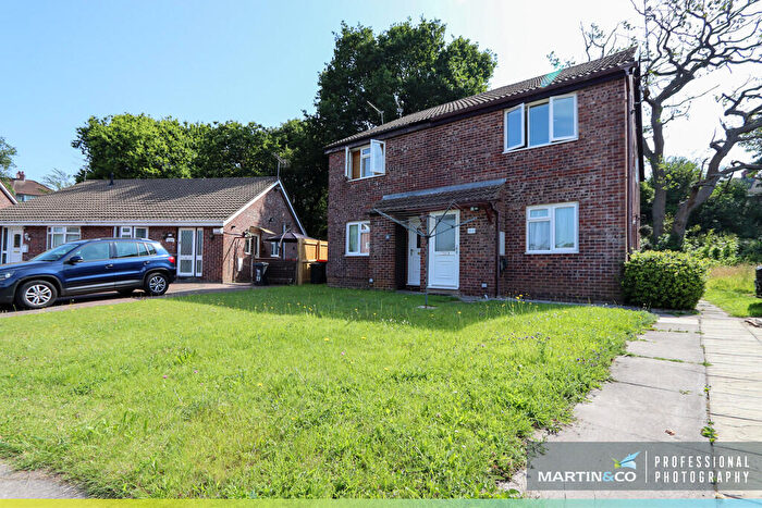 1 Bedroom Apartment To Rent In St Brides Gardens, Newport, NP20