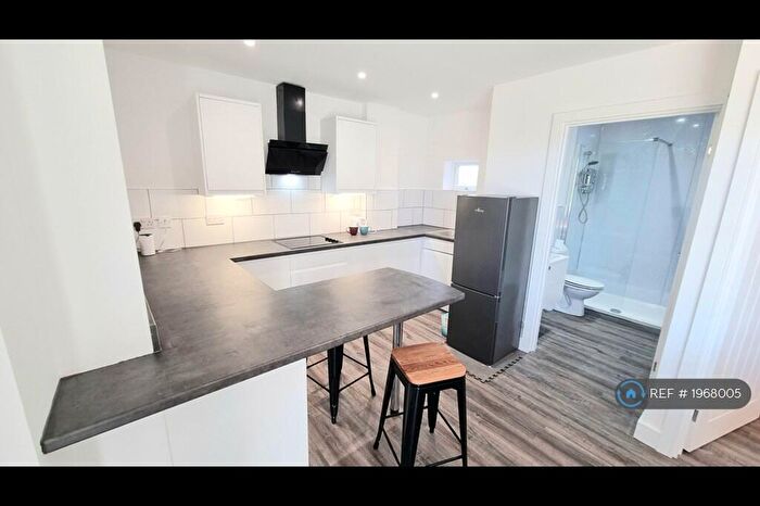 1 Bedroom Bungalow To Rent In Old Lode Lane, Solihull, B92