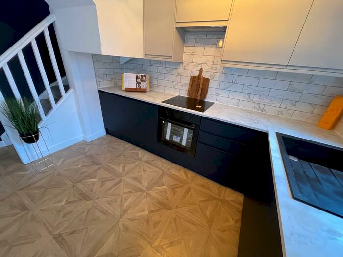 1 Bedroom Mews To Rent In Surrey Close, Little Lever, Bolton, BL3