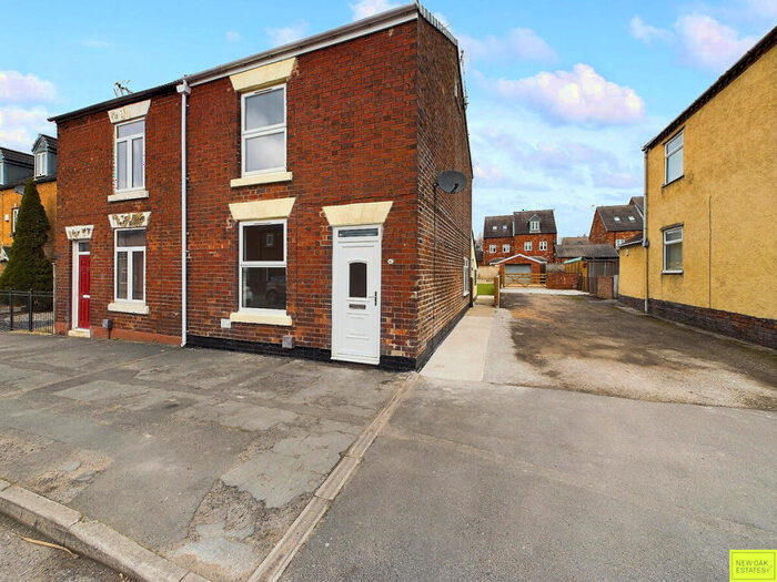 2 Bedroom Semi-Detached House To Rent In Pilsley Road, Chesterfield, S45