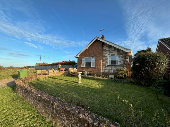 3 Bedroom Bungalow To Rent In Albion Road, Mundesley, Norwich, NR11