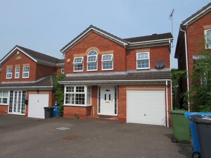 4 Bedroom Detached House To Rent In Swallow Close, Huntington, Cannock, WS12